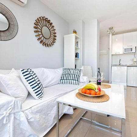 Susana Beach Apartment In Malaga By Solaga Holiday Homes Extérieur photo