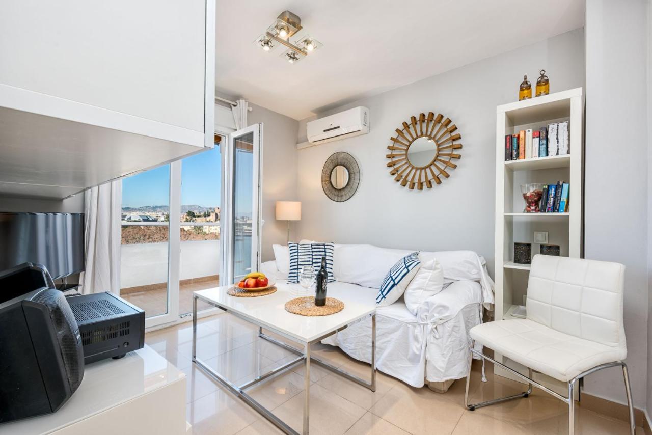 Susana Beach Apartment In Malaga By Solaga Holiday Homes Extérieur photo