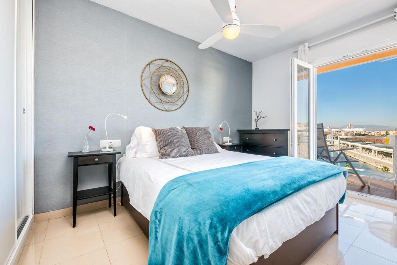 Susana Beach Apartment In Malaga By Solaga Holiday Homes Extérieur photo