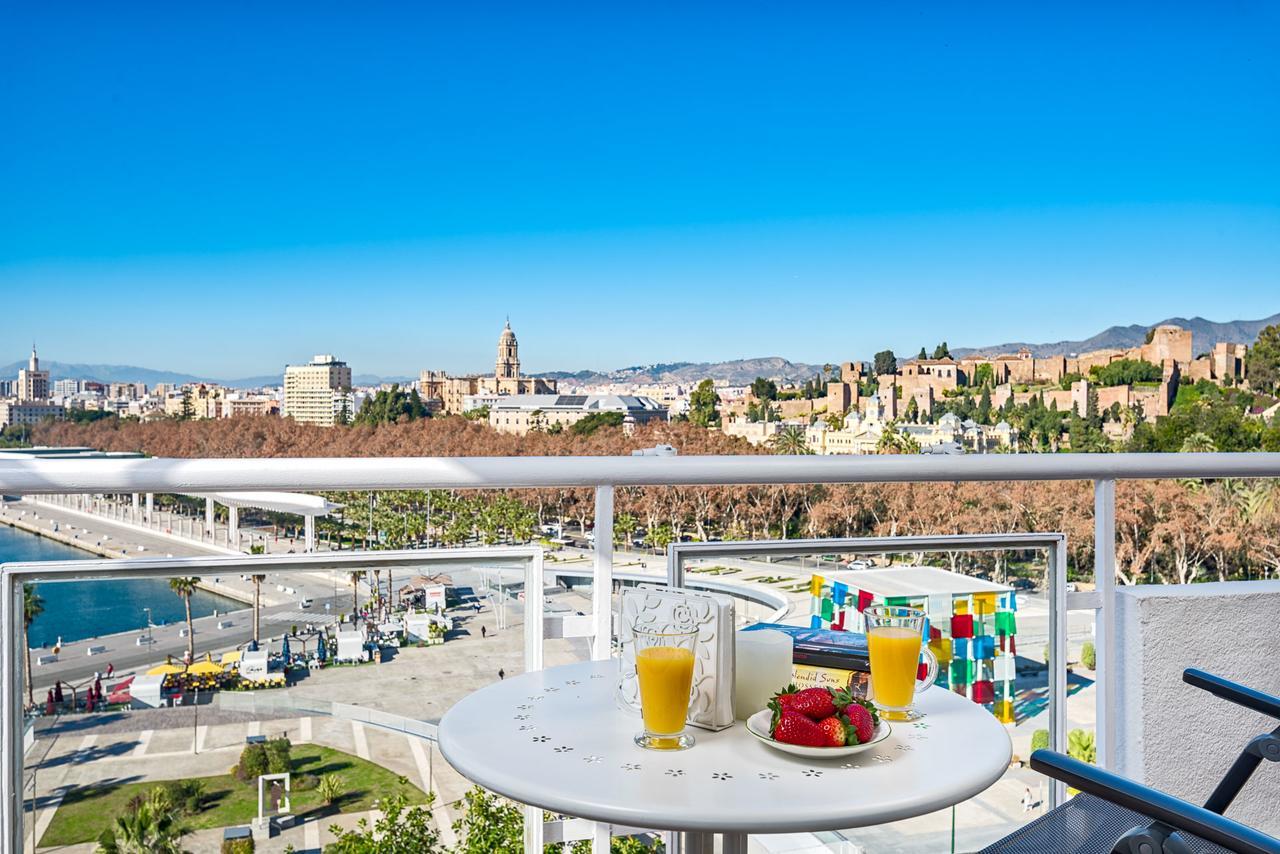 Susana Beach Apartment In Malaga By Solaga Holiday Homes Extérieur photo